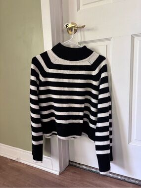 Universal Thread Black and White Striped Turtleneck Sweater